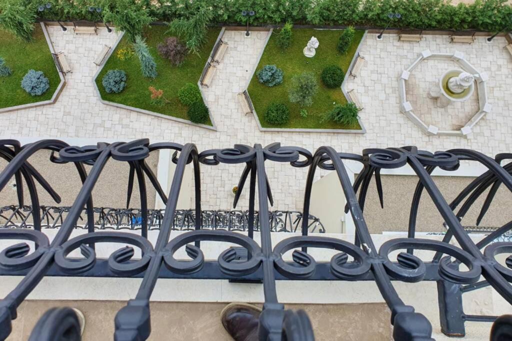 Luxury Green Apartment Pristina Exterior photo